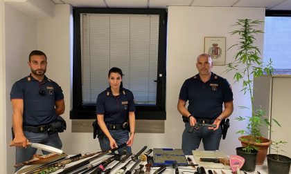 Intervengono per una lite in famiglia, durante il sopralluogo trovano un vero e proprio arsenale