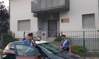 E' ai domiciliari a Pescantina ma la trovano a passeggiare in centro a Verona