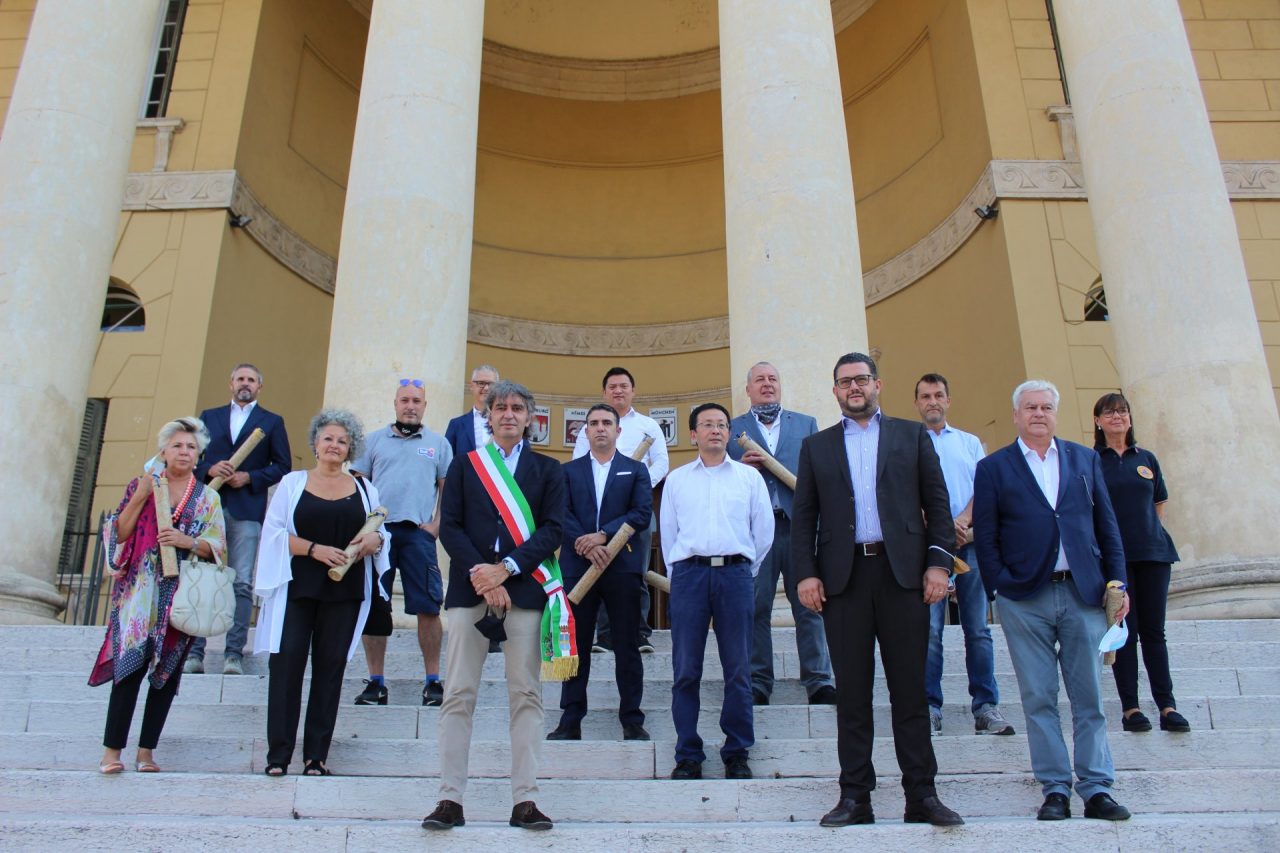 Consegnate le benemerenze ai privati che hanno aiutato la città durante il lockdown – Gallery