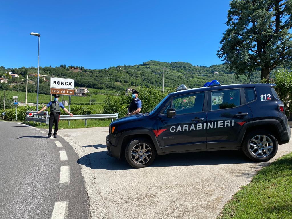 Sala da ballo chiusa per assembramento stanotte a Roncà