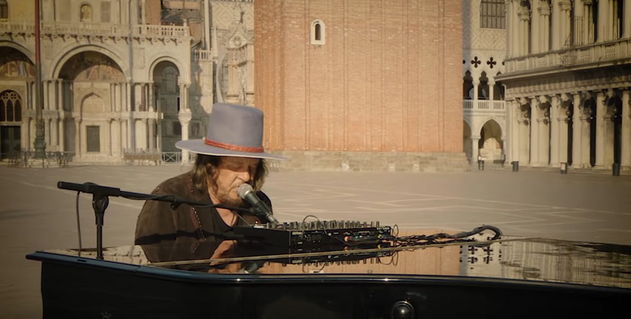Zucchero compie 65anni e omaggia i fan con un video inedito, decise le nuove date a Verona
