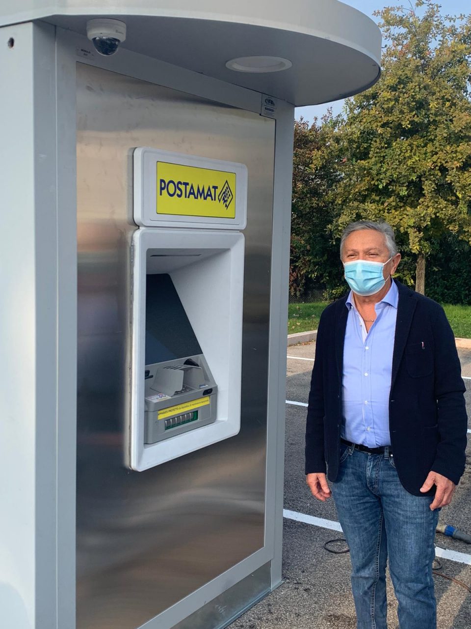 Poste Italiane ha installato a Sandrà uno sportello ATM Postamat