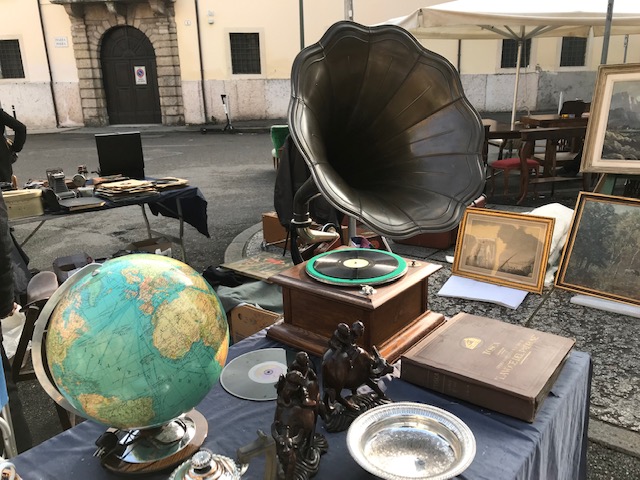 Verona Antiquaria torna in veste autunnale con oltre 200 espositori