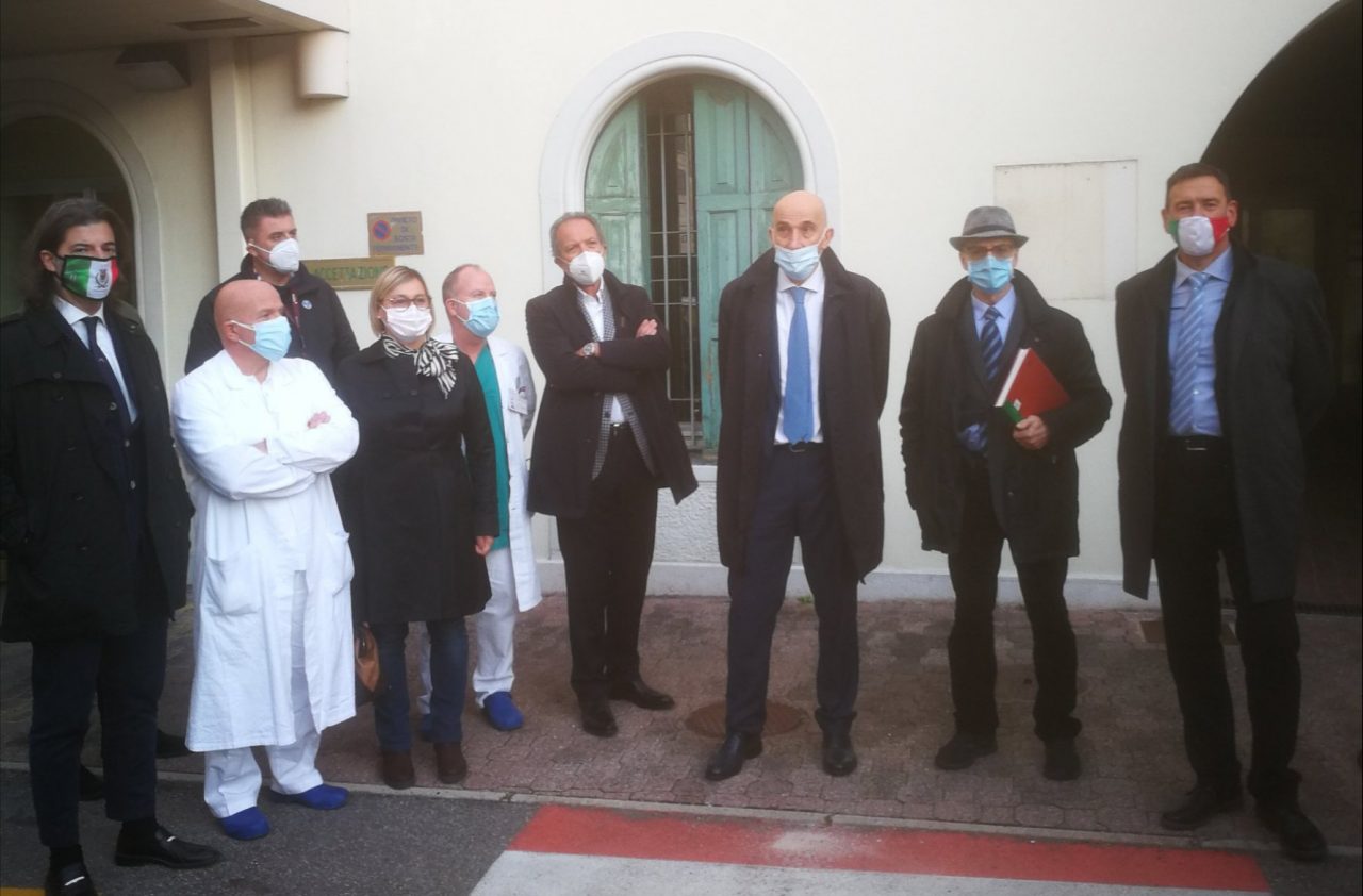 Aperto l’ospedale di comunità di Bussolengo, Brizzi: “Promessa mantenuta”