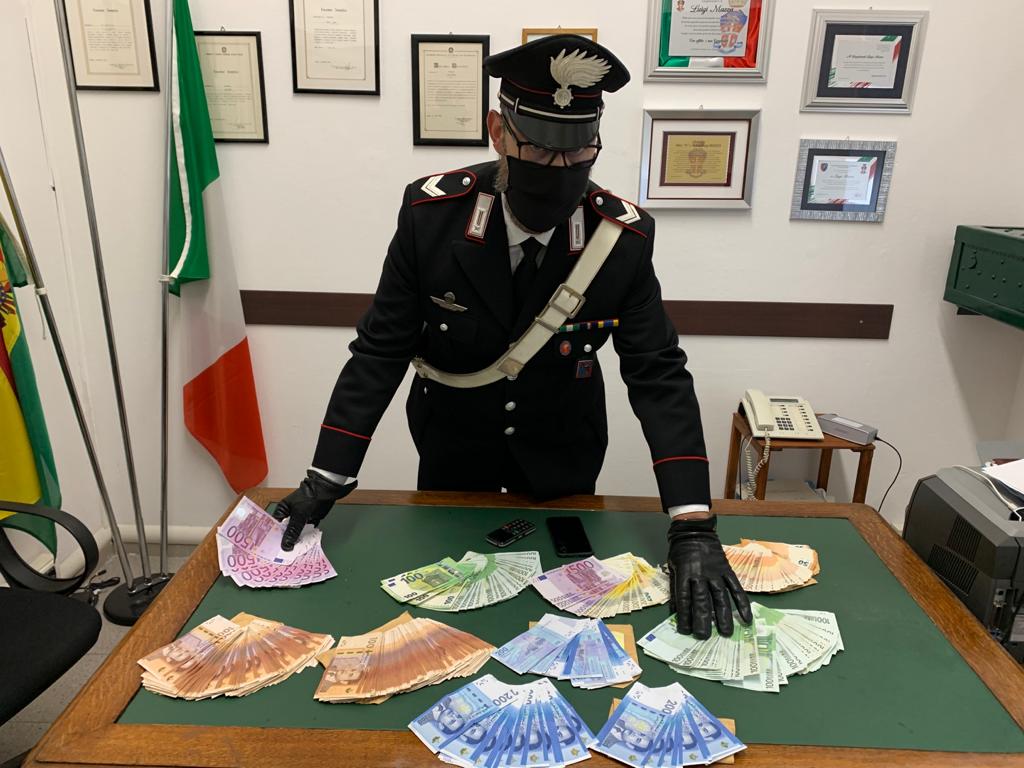 Doveva essere in carcere ma lo trovano a Verona, in casa quasi 40mila euro in contanti