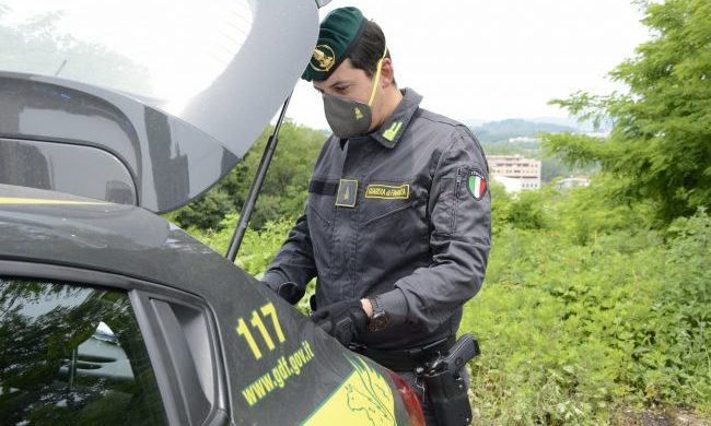 Evasione e frode fiscale: sequestrate 7 case tra Mantova e Verona