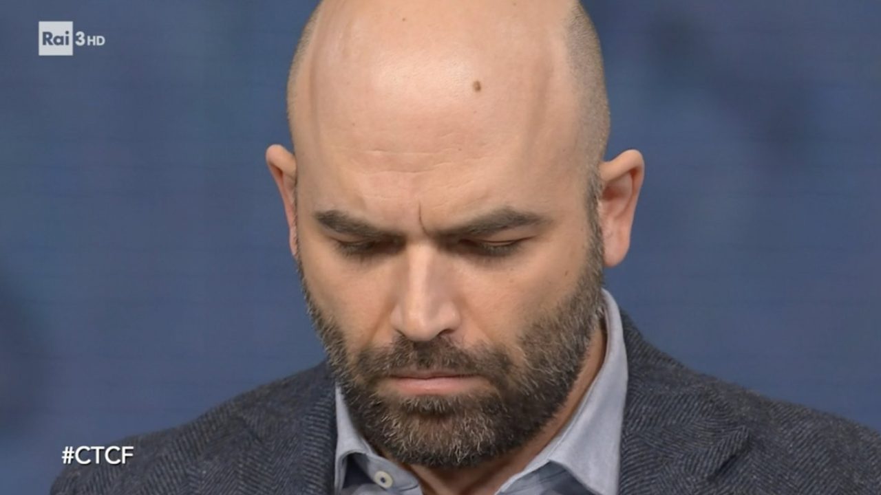 Roberto Saviano, il Consiglio comunale gli revoca la cittadinanza onoraria