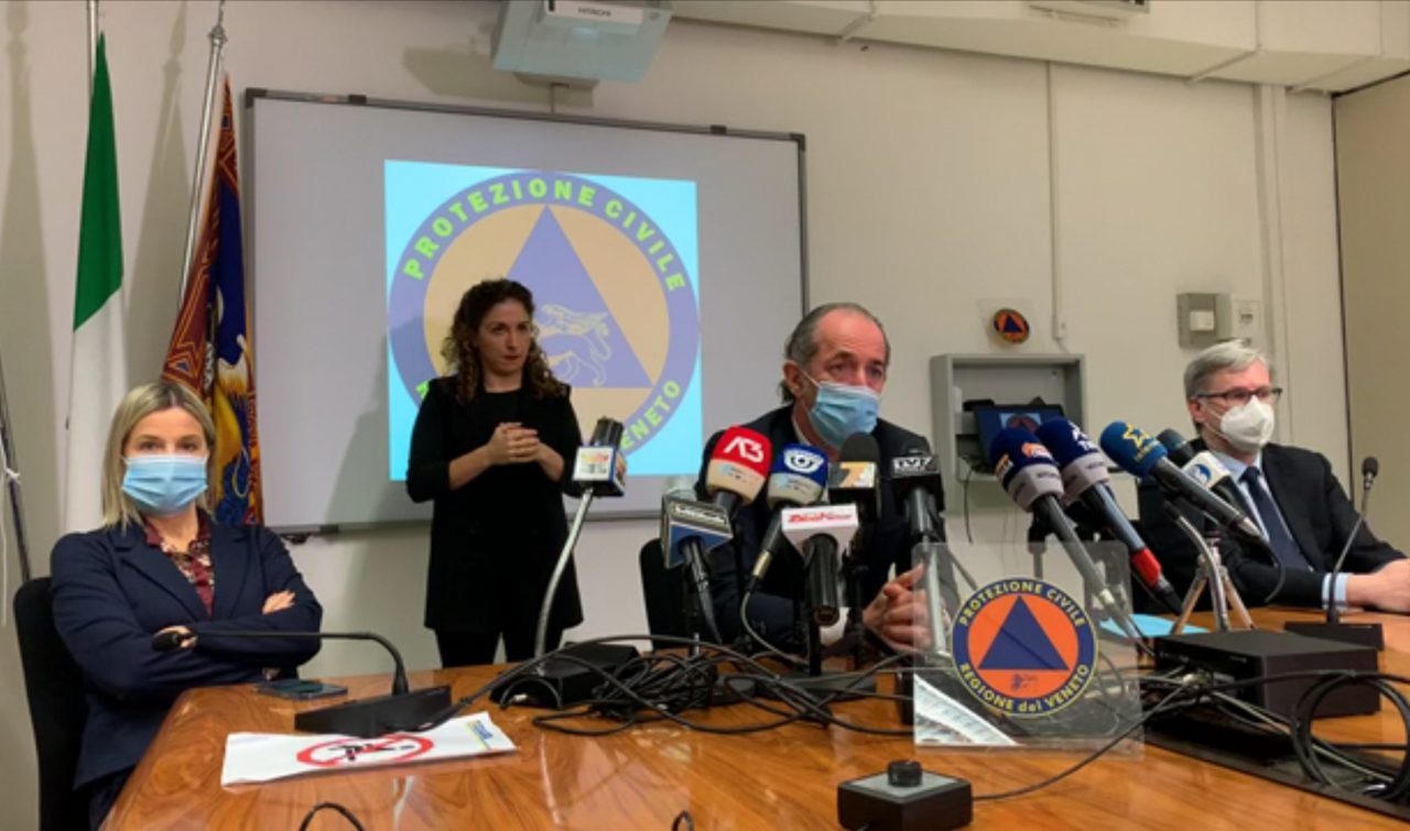 Zaia: “In Veneto un terzo dei ricoverati è Covid. Pronto piano Fase 5 | +2782 positivi | Dati 2 dicembre 2020