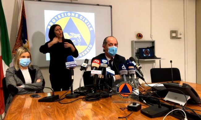 Zaia: “Tutti vaccinati entro giugno con AstraZeneca” | + 2076 positivi Covid| Dati del 14 gennaio 2021