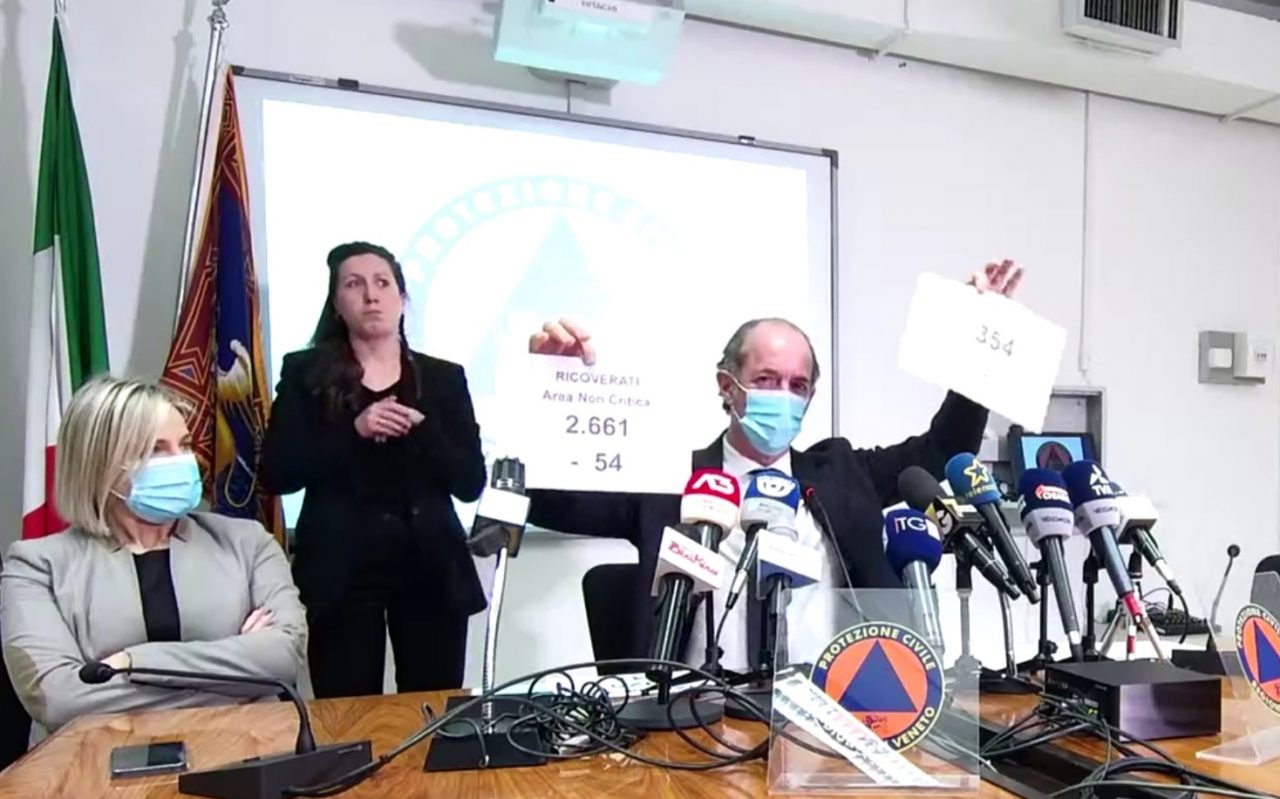 Zaia: “Vergognoso il taglio delle forniture vaccino anti Covid, rischiamo sospensione della campagna”