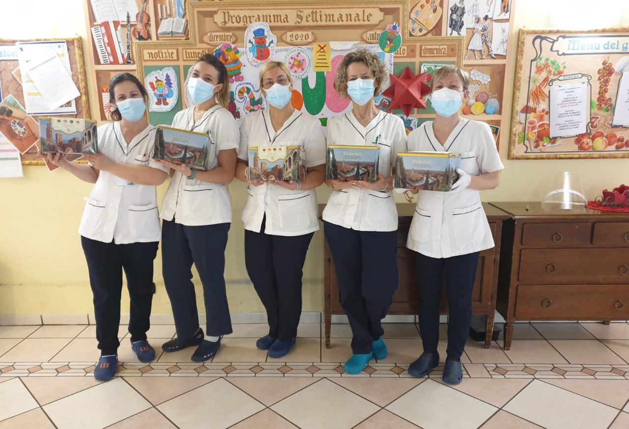 Vicenzi a fianco degli operatori della Pia Opera Ciccarelli: donate 800 confezioni di fine pasticceria