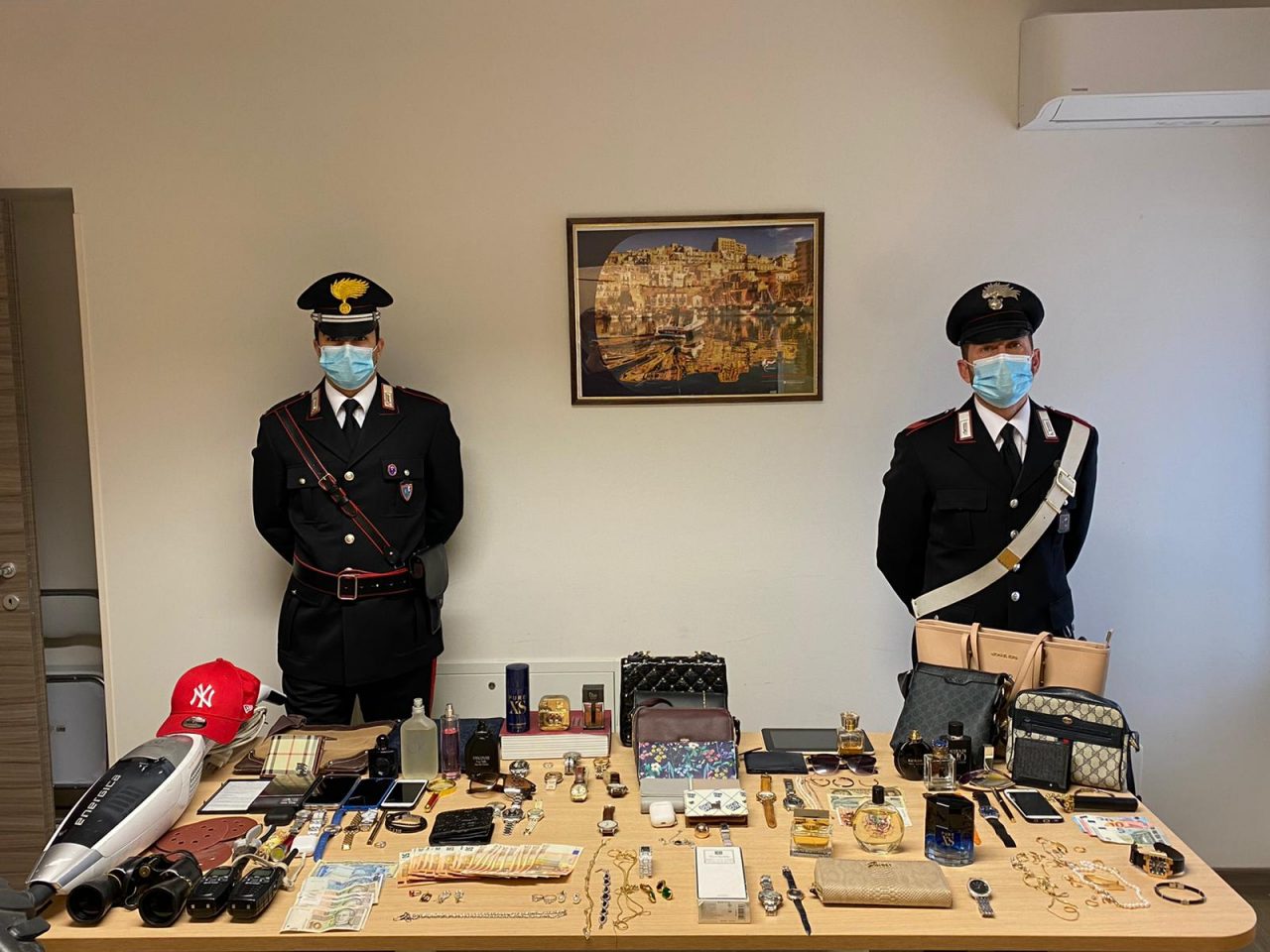 Fermati due albanesi responsabili dei numerosi furti negli appartamenti della provincia di Verona