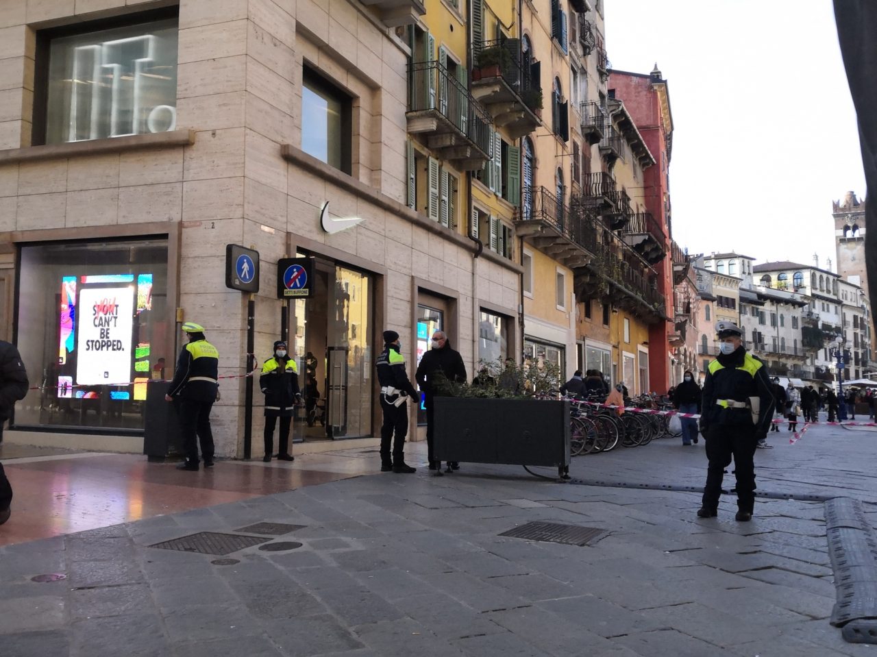 Grandi flussi turistici in centro a Verona gestiti con i sensori: si lavora al piano natalizio