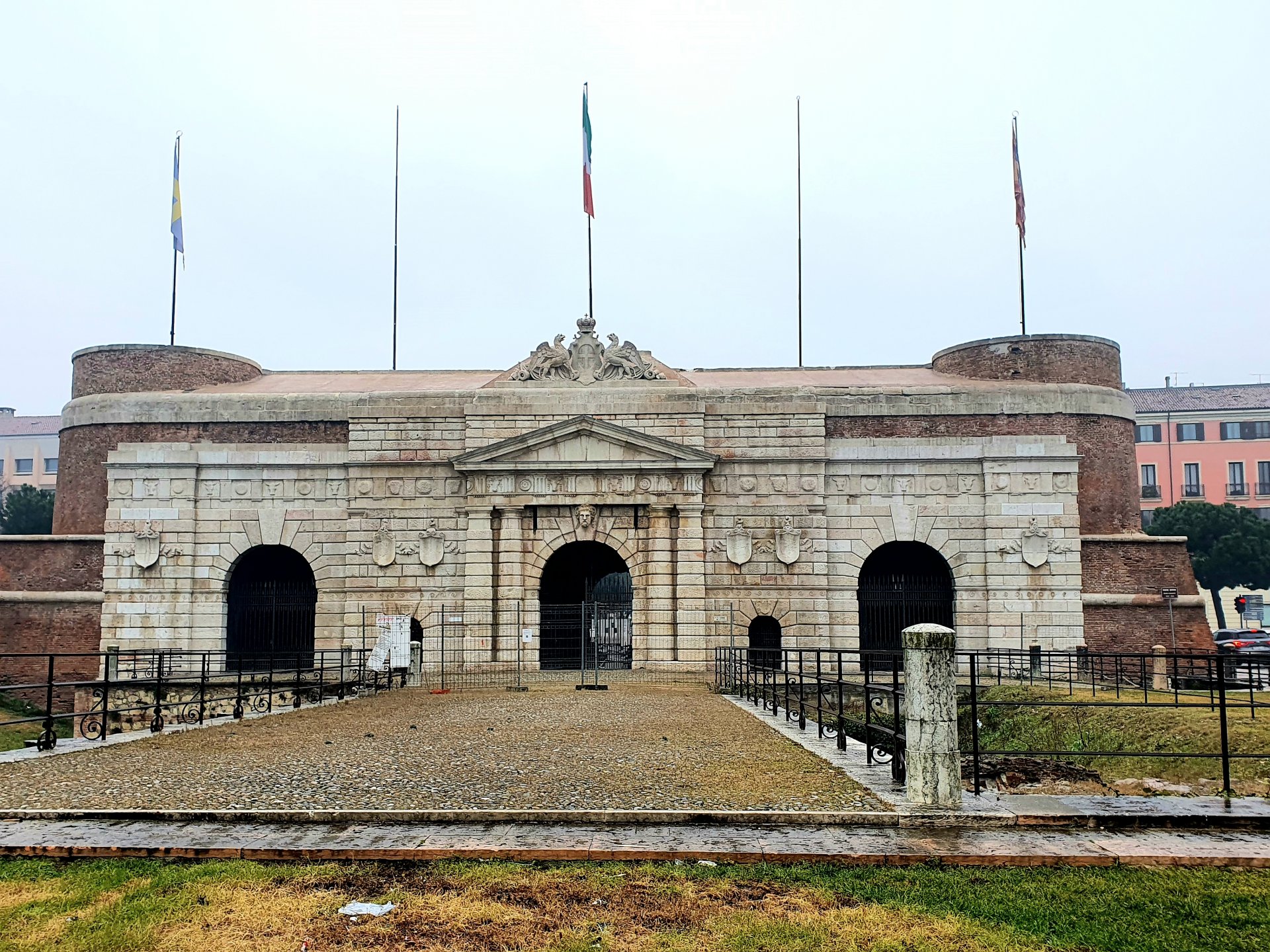 porta_nuova_fine_restauro