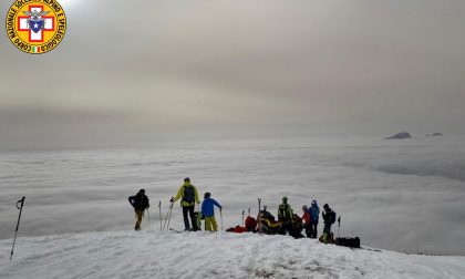 Scialpinista si infortuna nella fase di discesa dal Rifugio Chierego