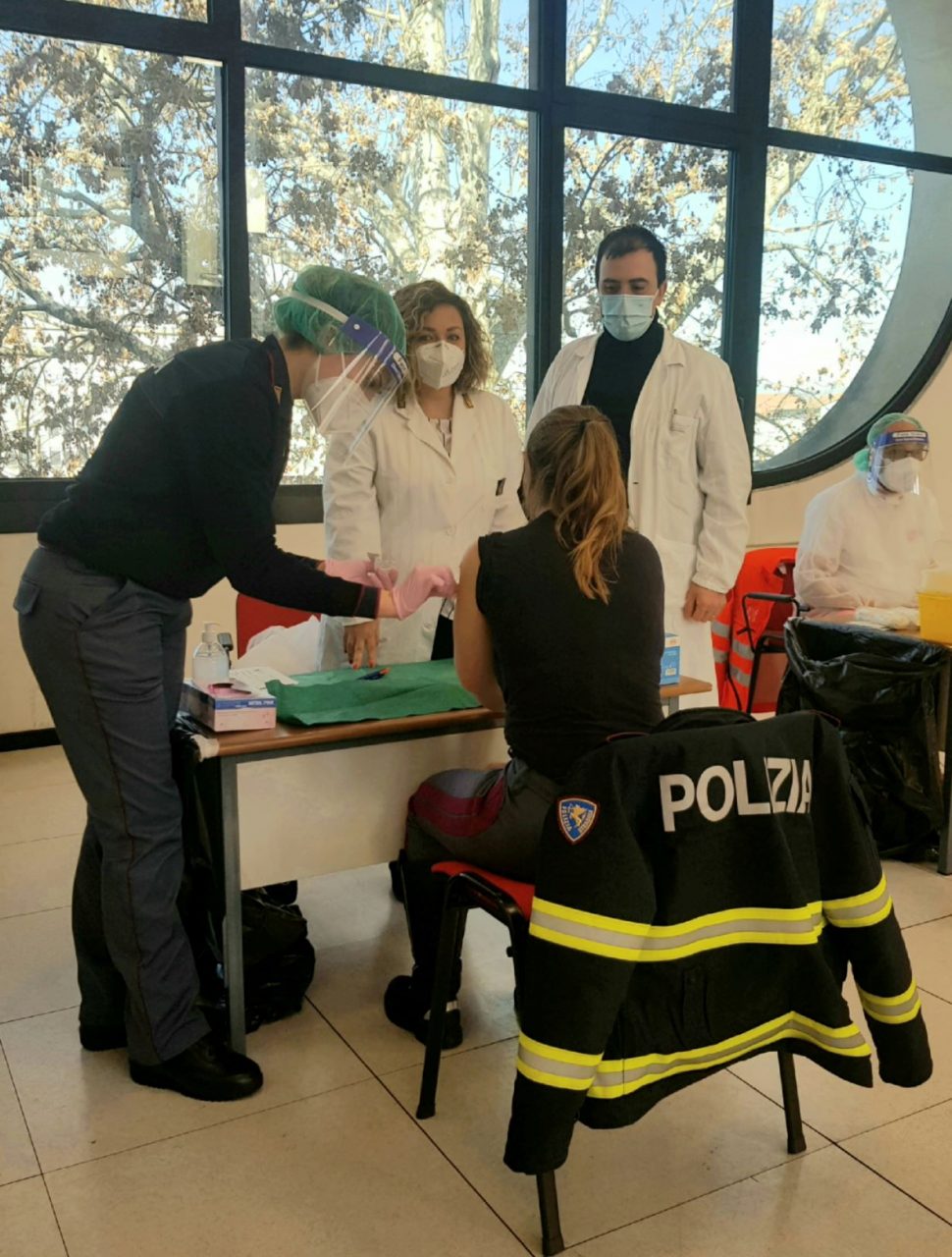 Al via la campagna vaccinale al personale della Polizia di Stato a Verona
