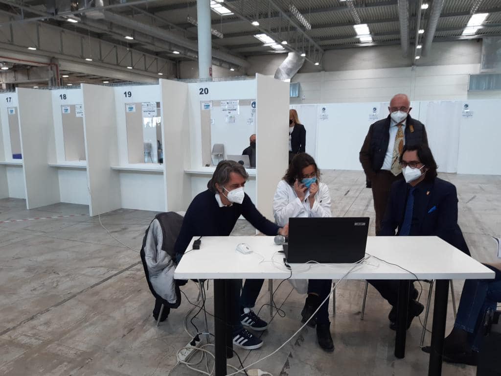 La campagna vaccinale accelera, Girardi: “Al via la terapia con anticorpi monoclonali per i pazienti Covid”