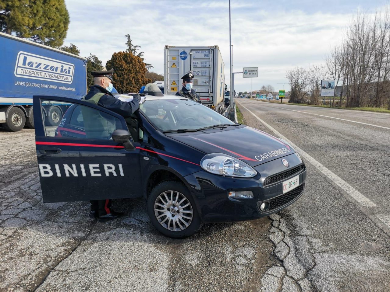 Organizzano una grigliata all’aperto a Soave, multati 25 ragazzi