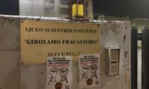 "Scuola libera!": le foto dei manifesti a Verona di Lotta Studentesca contro Dad, mascherine e lockdown