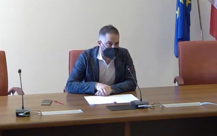 Gestione e riqualificazione Piscine Lido: 5 società interessate a investire per l’impianto