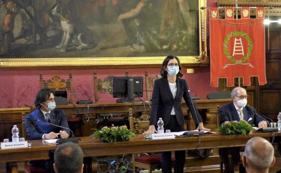 Nuovo collettore del Garda, al via i lavori a ottobre, Gelmini: “Verona più veloce rispetto a Brescia”