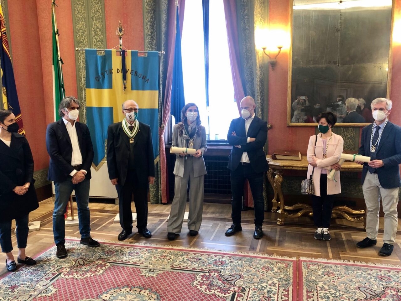 Comitato Rionale dei Filippini ha consegnato le onorificenze al mondo della sanità