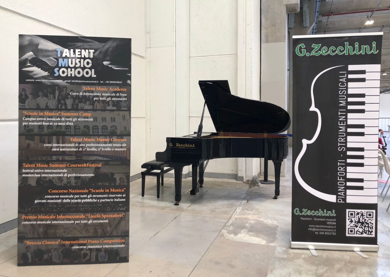 Al centro vaccinale in Fiera l’attesa nei week end sarà accompagnata dai giovani musicisti