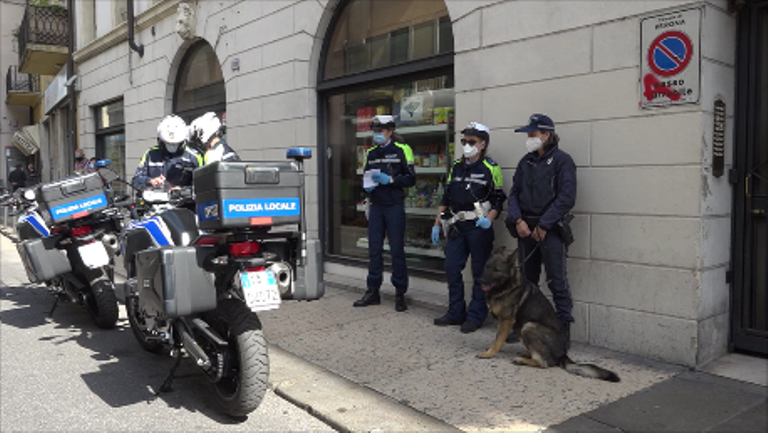 Controlli nei negozi etnici di Veronetta: multe per oltre 4mila euro