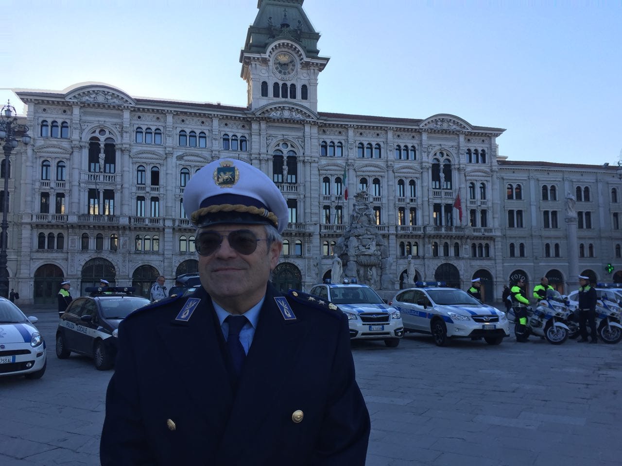 Dopo 42 anni in uniforme, va in pensione il vicecomandante della Polizia Locale Lorenzo Grella