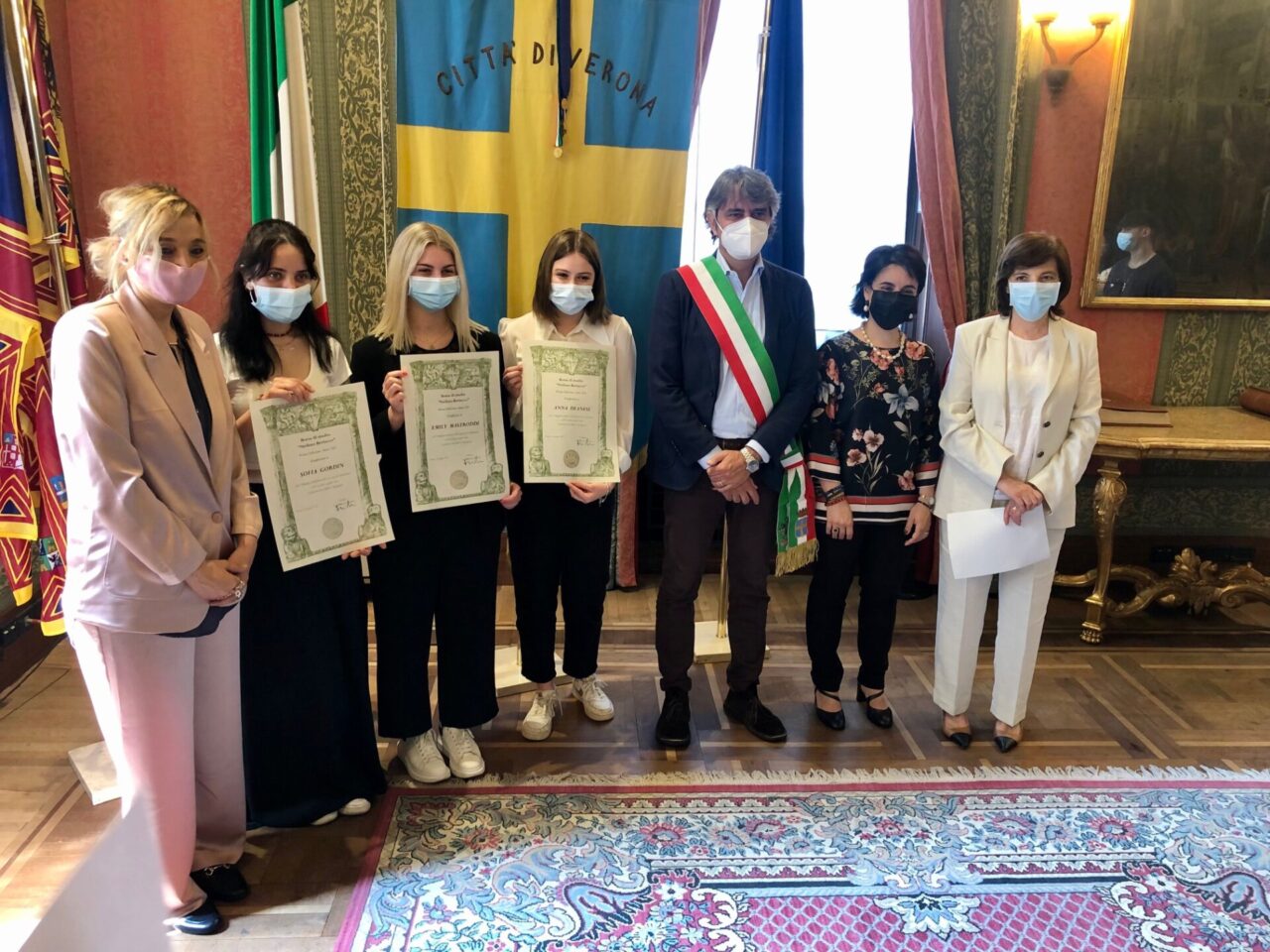Tre ragazze hanno vinto la prima edizione delle borse di studio Stefano Bertacco