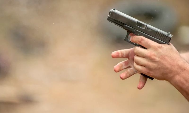 Marzana, anziano ferito alla spalla da un colpo di pistola