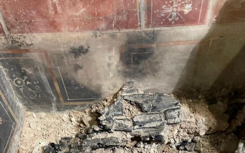Scoperta durante gli scavi all’ex Cinema Astra: complesso di età romana conservato come a Pompei