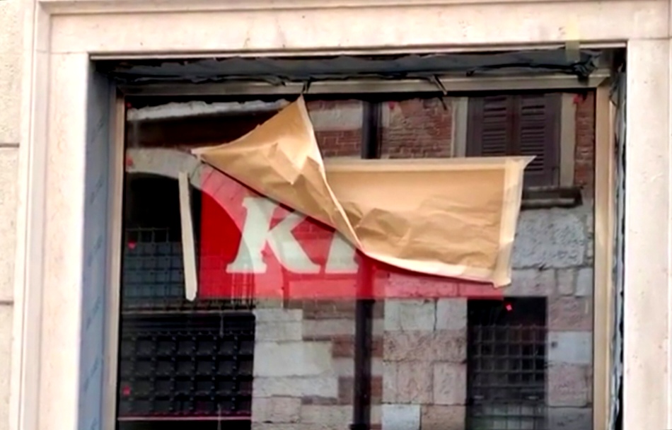 Spunta l’insegna Kfc, Traguardi: “L’amministrazione non era contraria?”