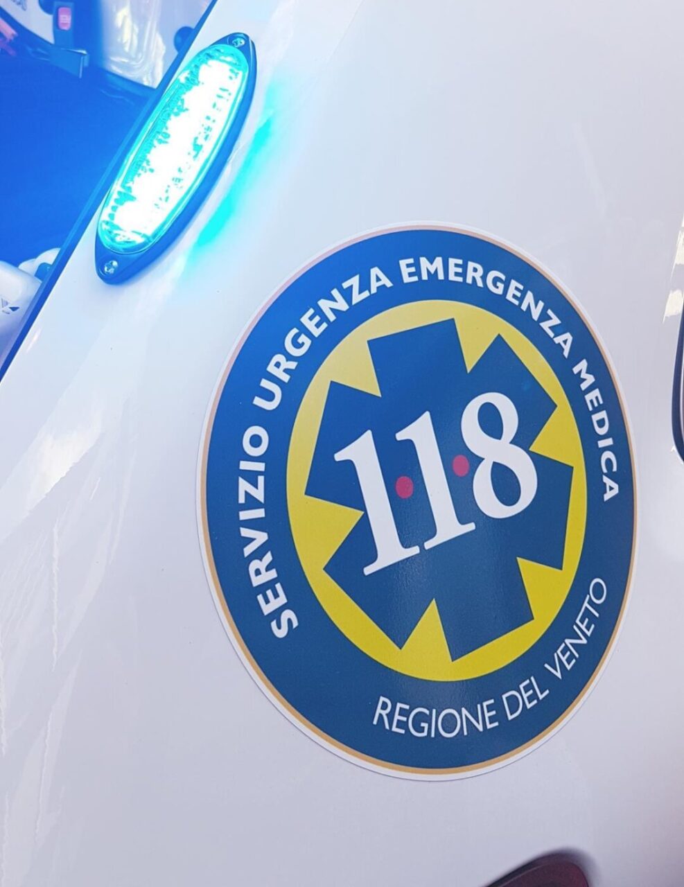 Grave incidente col trattore ad Arcole, agricoltore ricoverato in codice rosso