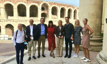 "Love in the Villa", da lunedì Verona sarà set a cielo aperto del nuovo film Netflix