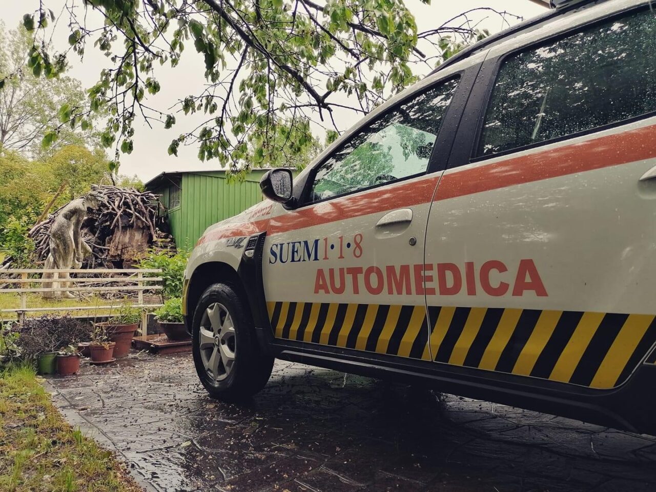 Cade da solo in bicicletta, ferito gravemente ciclista a Palazzolo