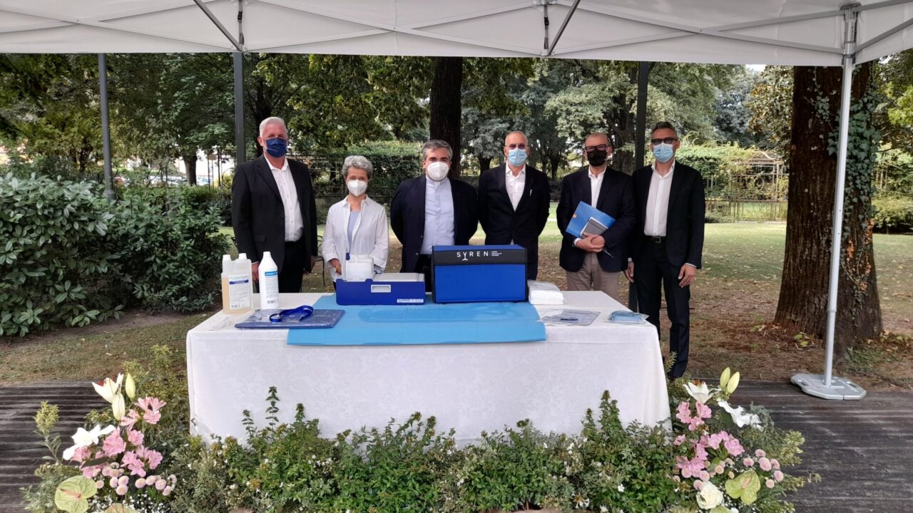 Donata una doccia idro-molecolare per persone prive di mobilità alla fondazione Pia Opera Ciccarelli