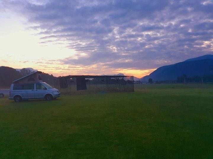 Tramonto al campo nella seconda tappa, migrazione 21