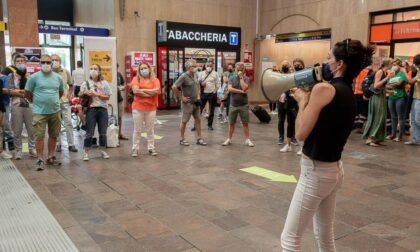 Dopo il flop alla manifestazione in stazione i No vax ci riprovano in piazza Bra