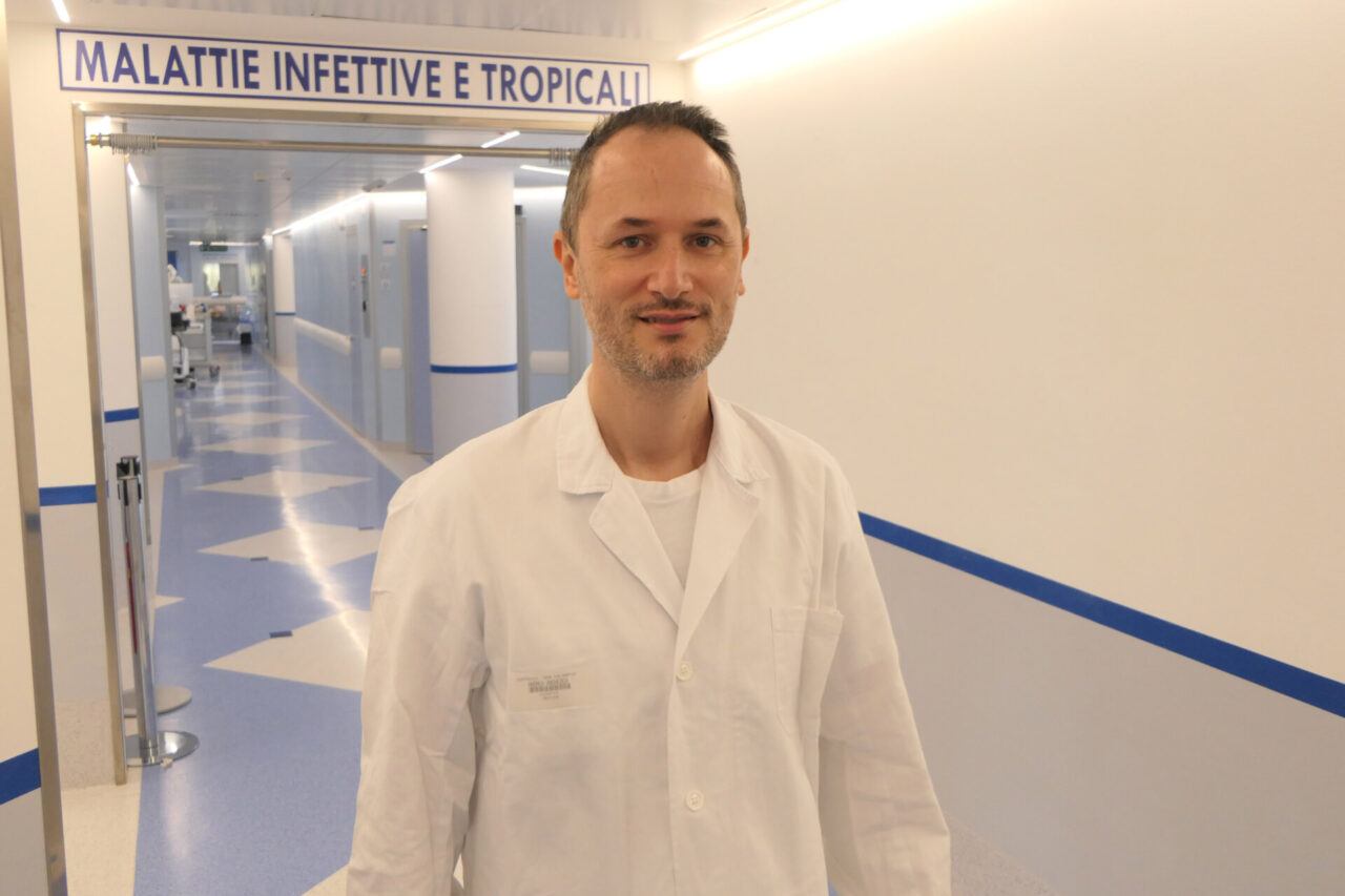 Farmaco biologico Anakinra riduce drasticamente il ricovero in terapia intensiva Covid