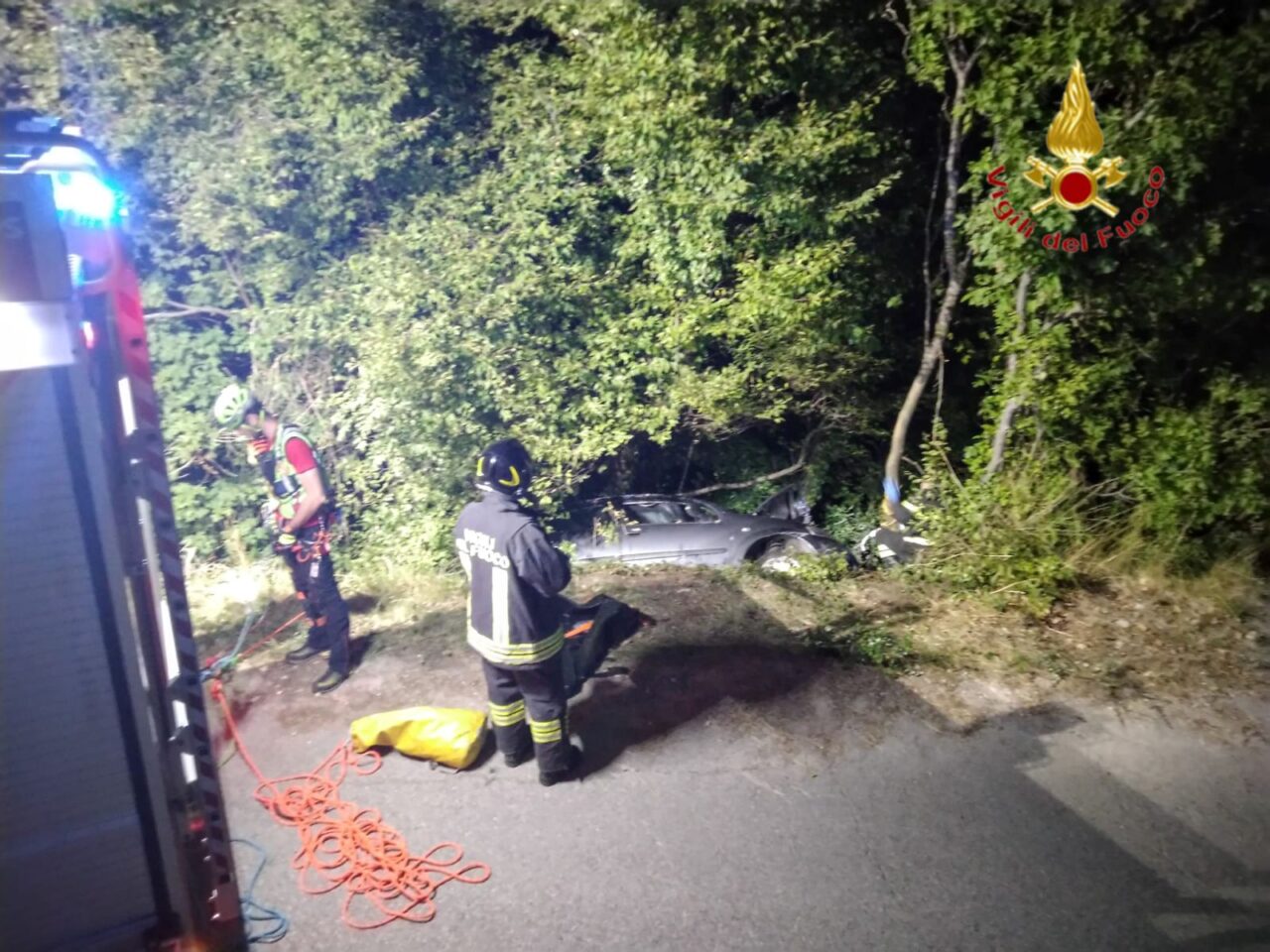 Esce di strada con l’auto, deceduto un uomo a Negrar
