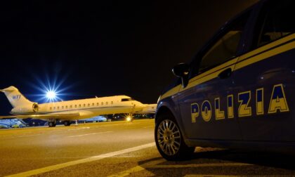 Ricercato da un anno per sfruttamento della prostituzione: arrestato all'aeroporto Catullo
