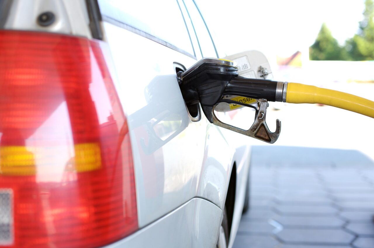 A Verona prezzi energia e carburante in crescita, presentata l’indagine statistica del Comune