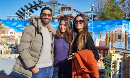 Giorgia Palmas e Filippo Magnini a Gardaland per l'inaugurazione di Prezzemolo&Friends