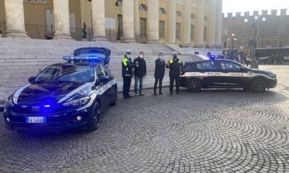 Consegnate due nuove auto alla Polizia Locale acquistate con i soldi delle multe
