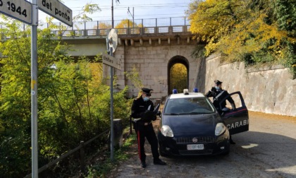 Scoperti in possesso di stupefacente: arrestati due pusher