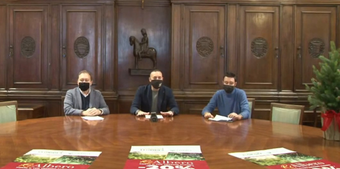 Ri-albero 2021: smaltimento corretto dei vecchi alberi di Natale