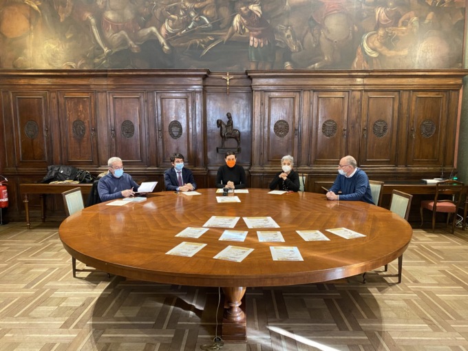 In mostra i reperti ritrovati nel cantiere dei Mondiali di Italia ’90