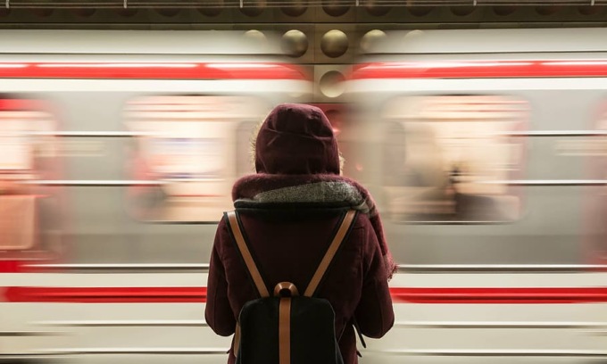 Quaranta treni al giorno saltati a causa del Covid: ecco come organizzare uno spostamento