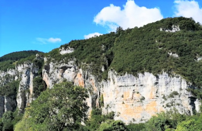 Affaticati non erano in grado di rientrare lungo il percorso: soccorsi 4 adulti e 2 bambini